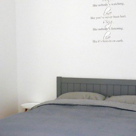 Romantic Apartment On Rynok Square With Air-Conditioning ลวีฟ ภายนอก รูปภาพ