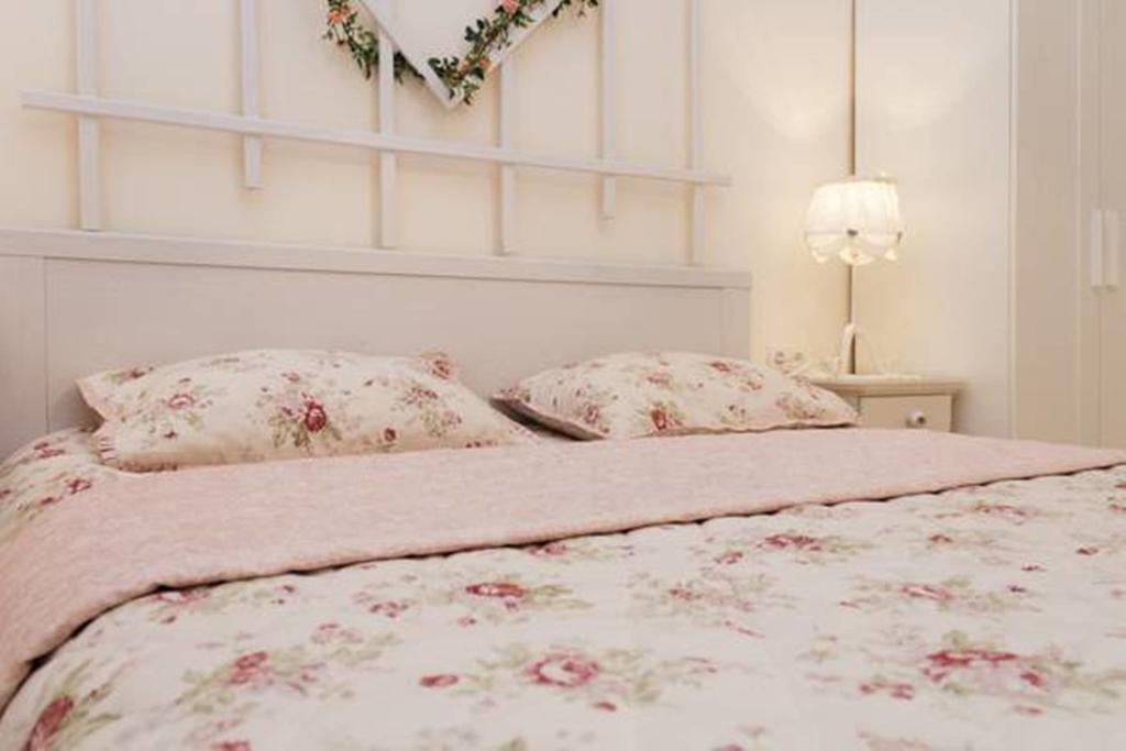 Romantic Apartment On Rynok Square With Air-Conditioning ลวีฟ ห้อง รูปภาพ